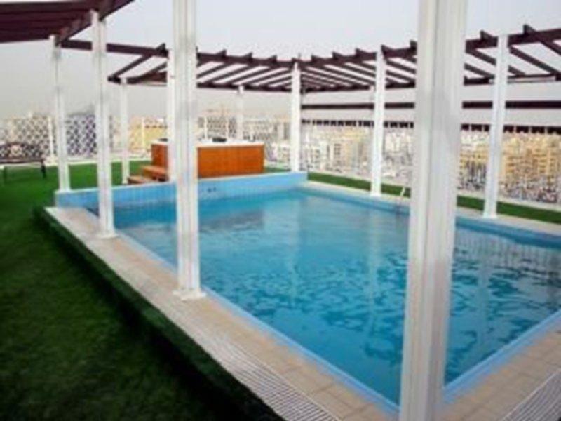 Dream Palace Hotel Dubai Exteriör bild
